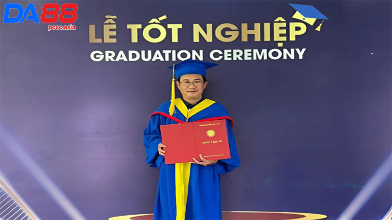 Cuộc đời của ông Bùi Thành Tín Cuộc đời của ông Bùi Thành Tín